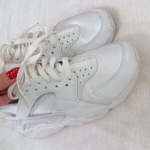 Nike White Tennis Shoes